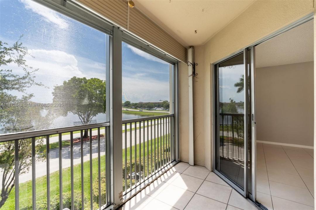 1000 SW 128th Ter 312V, Pembroke Pines, Флорида 33027, Соединенные Штаты