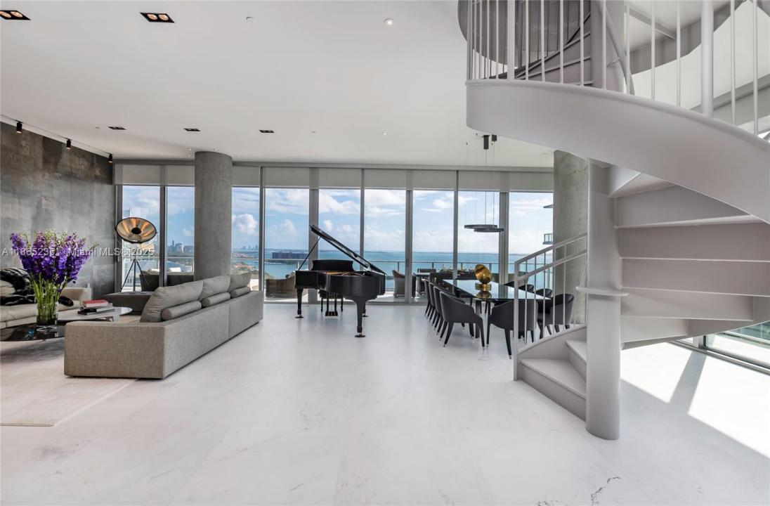 2669 S Bayshore Dr PH1-N, Coconut Grove, Florida 33133