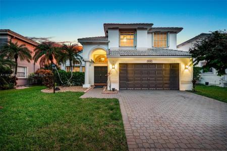 1646 NW 144th Way, Pembroke Pines, Florida 33028, USA