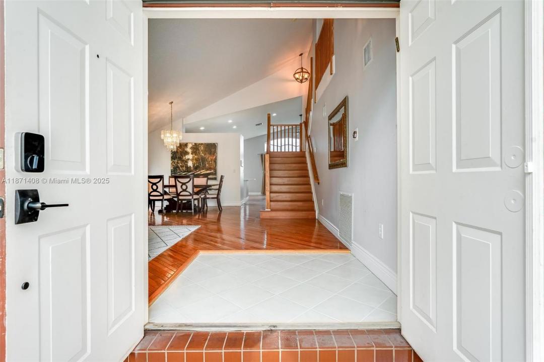 1646 NW 144th Way, Pembroke Pines, Flórida 33028, Estados Unidos