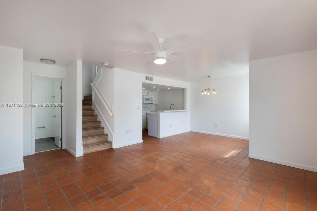 6855 SW 45th Ln 2, Miami, Florida 33155