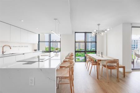 1121 Crandon Blvd E702, Key Biscayne, Florida 33149, USA