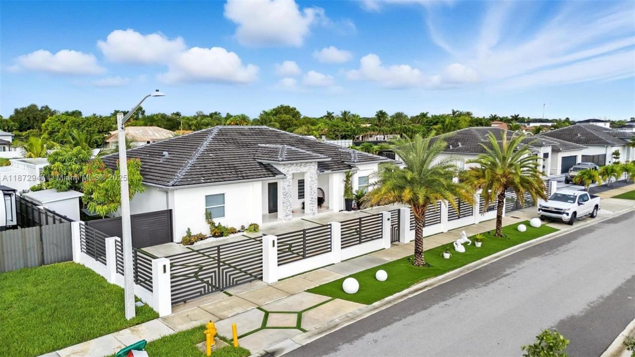 19302 SW 132nd Path, Miami, Florida 33177, Estados Unidos