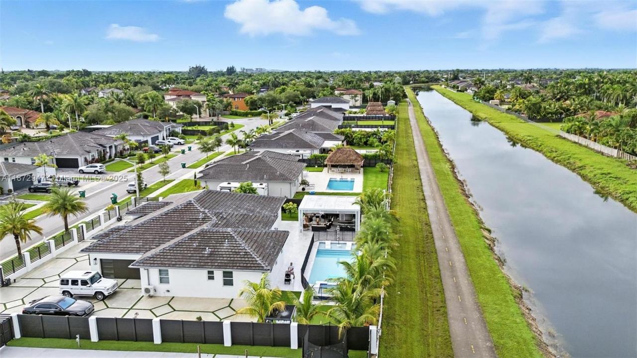 19302 SW 132nd Path, Miami, Florida 33177, Estados Unidos