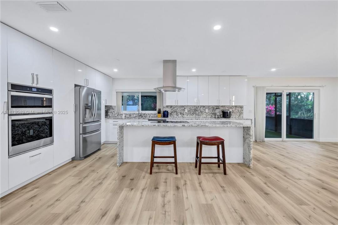 3211 Calle Largo Dr, Hollywood, Florida 33021