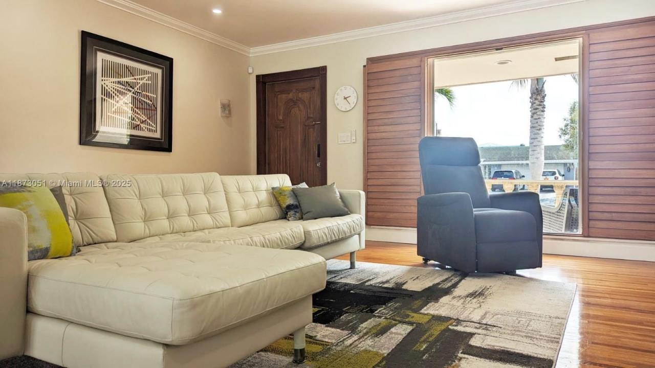 4027 Pierce St, Hollywood, 佛罗里达州 33021, 美国