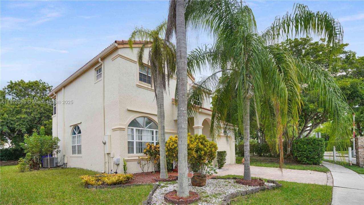 1498 NW 153rd Ln, Pembroke Pines, Florida 33028, HOA KỲ