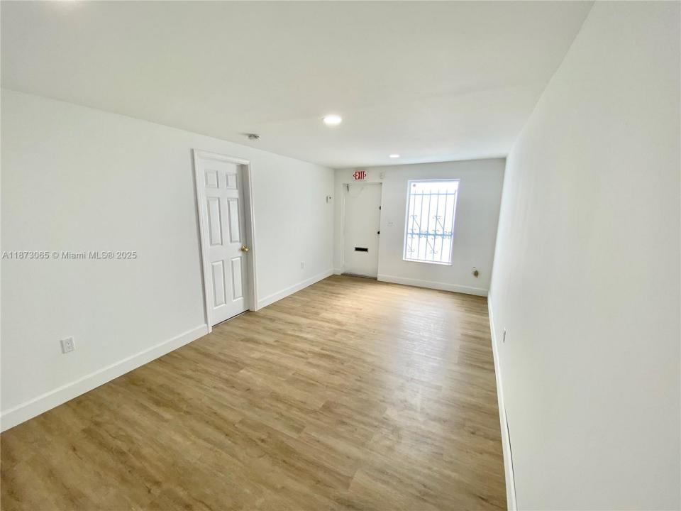 8339 NW 54th St, Doral, Floride 33166, États-Unis