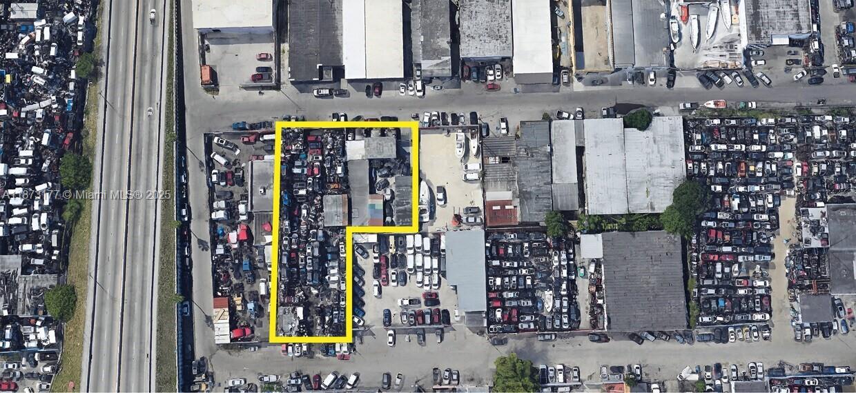 4935 E 10th Ln, Hialeah, פלורידה 33013, ארצות הברית של אמריקה