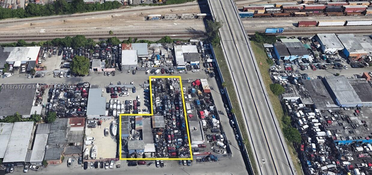 4935 E 10th Ln, Hialeah, פלורידה 33013, ארצות הברית של אמריקה