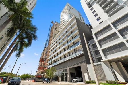229 SW 9th St 608, Miami, Florida 33130, USA