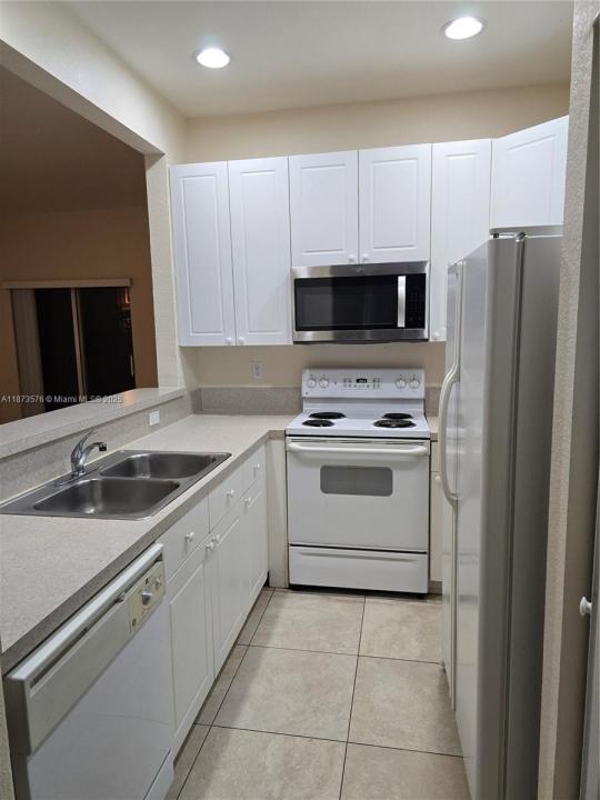 3395 Merrick Ct 1110, Margate, Florida 33063
