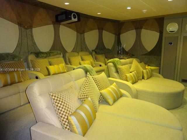 3801 Collins Ave 1806, Miami Beach, Floride 33140, États-Unis