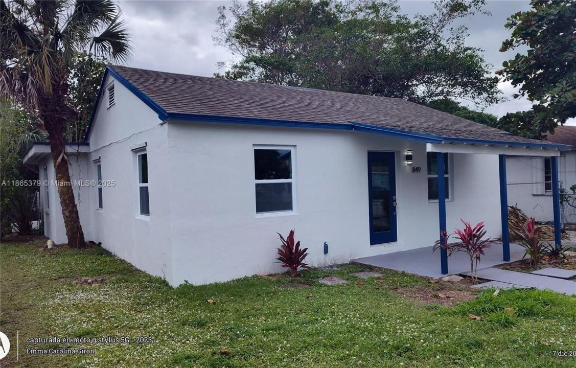 849 W 2nd St B, Riviera Beach, Florida 33404, Estados Unidos
