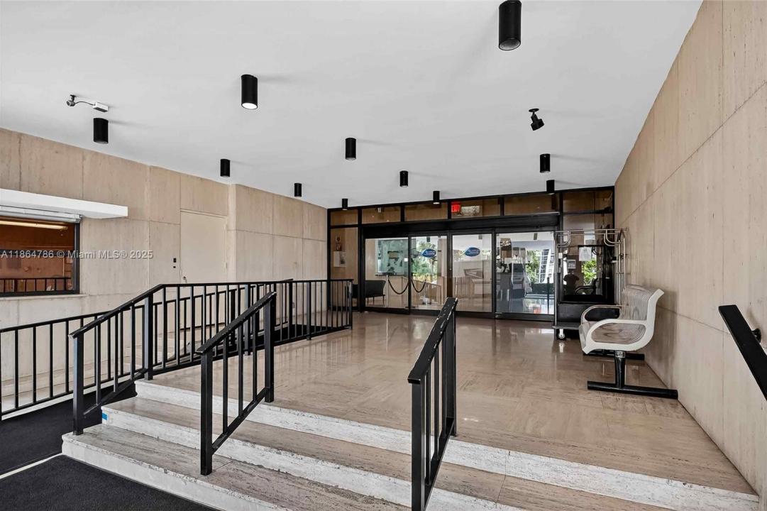 500 Three Islands Blvd 1001, Hallandale Beach, Flórida 33009, Estados Unidos