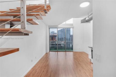690 SW 1st Ct PHII08, Miami, Florida 33130, USA