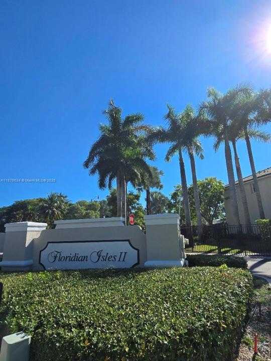 1030 NE 41st Pl 1030, Homestead, Florida 33033