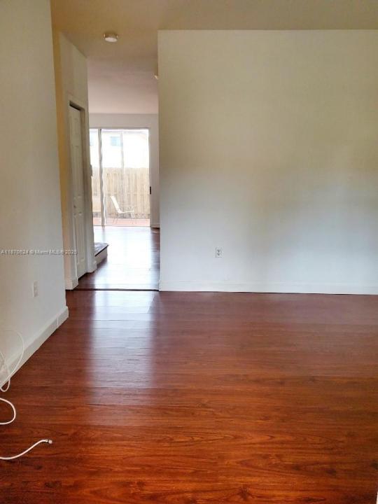 1030 NE 41st Pl 1030, Homestead, Florida 33033