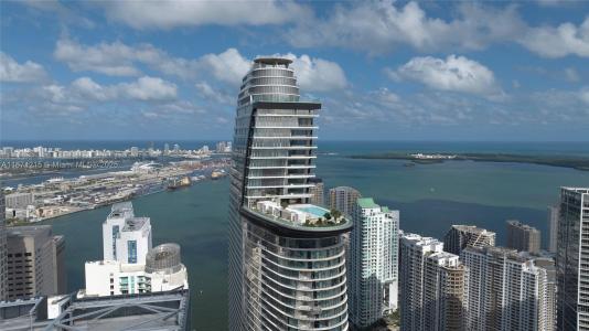 300 Biscayne Blvd Way 503C, Miami, Florida 33131, USA