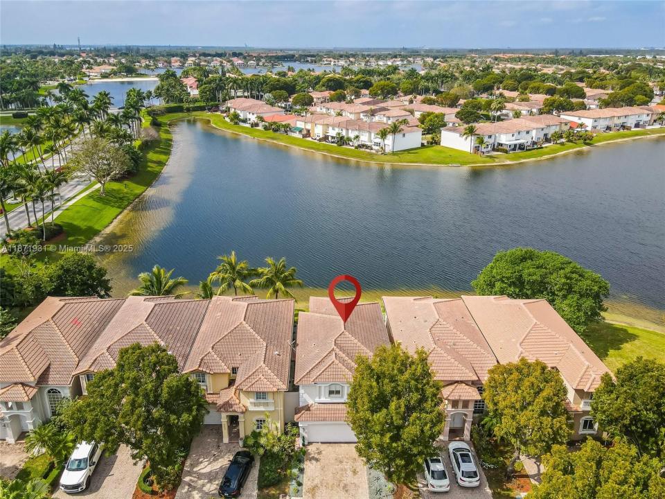 6644 NW 107th PL, Doral, Florida 33178, Estados Unidos