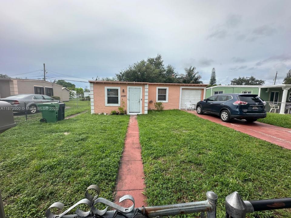 2097 Wilmington St, Opa-Locka, Florida 33054, HOA KỲ