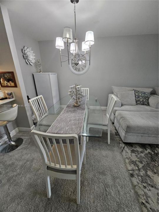 8600 NW 34th Pl B208, Sunrise, Flórida 33351, Estados Unidos