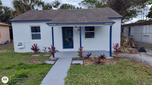 849 W 2nd St A, Riviera Beach, Florida 33404, USA