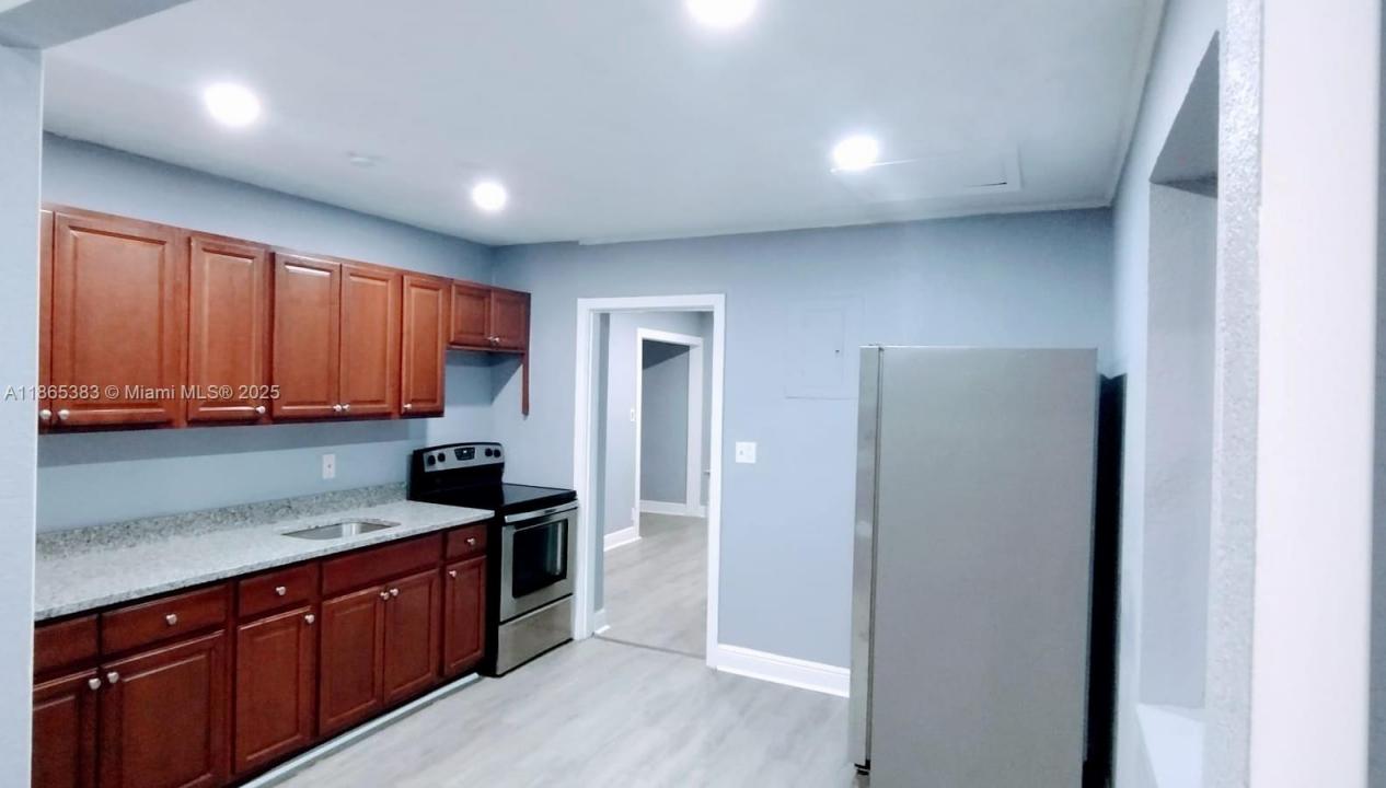 849 W 2nd St A, Riviera Beach, Floride 33404, États-Unis