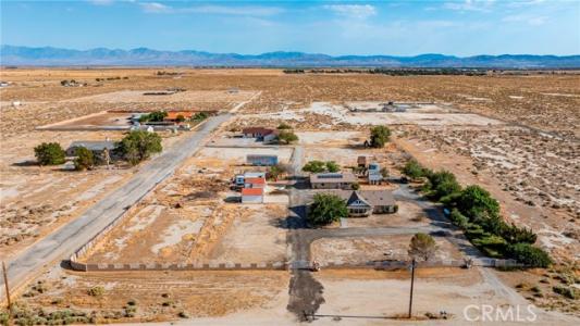 E Avenue H, Lancaster, California 93535, Estados Unidos