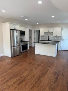 117 Rome Avenue, Providence, RI 02908, USA