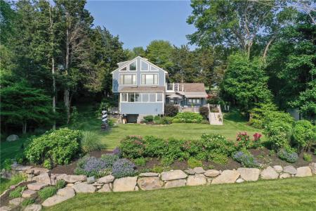 5 Pokanoket Trail, Warren, Rhode Island 02885, USA