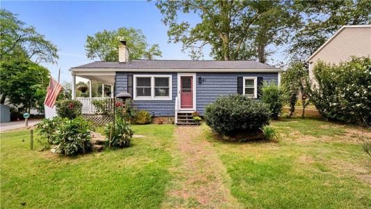 41 Pettaquamscutt Lake Road, Narragansett, RI 02874, USA