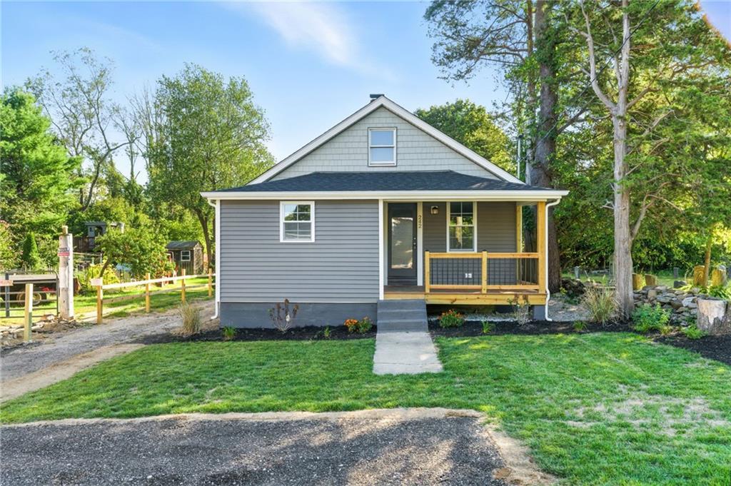 242 Putnam Pike, Glocester, Rhode Island 02814
