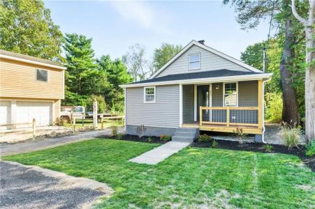 242 Putnam Pike, Glocester, Rhode Island 02814