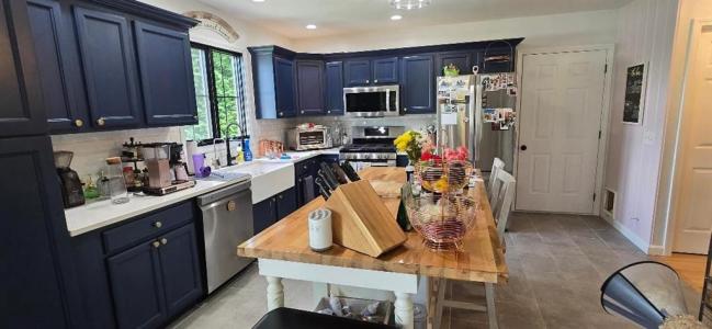 18 John Kesson Lane, Middletown, Rhode Island 02842, USA