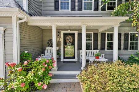 7 Hidden Meadows Drive, Charlestown, Rhode Island 02813