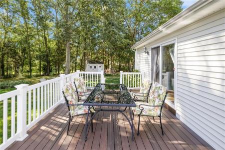 11 Shannon Lane, West Warwick, Rhode Island 02893, États-Unis