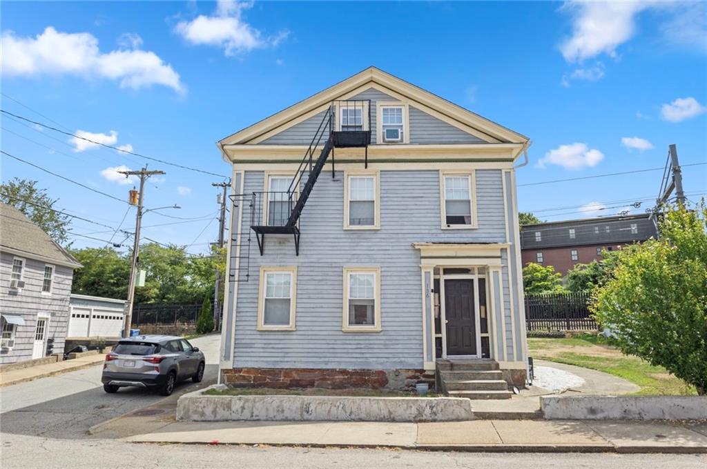 136 Duke Street, East Greenwich, Rhode Island 02818