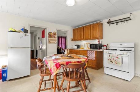 136 Duke Street, East Greenwich, Rhode Island 02818