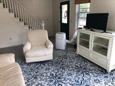 207 Kenyon Avenue, South Kingstown, Rhode Island 02879