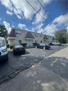 71 West Warwick Avenue, West Warwick, Rhode Island 02893