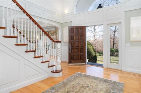 50 Pheasant Drive, East Greenwich, Rhode Island 02818, USA
