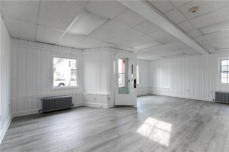 546 Main Street, Warren, Rhode Island 02885, Estados Unidos