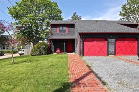 55 Annandale Road B, Newport, RI 02840, USA