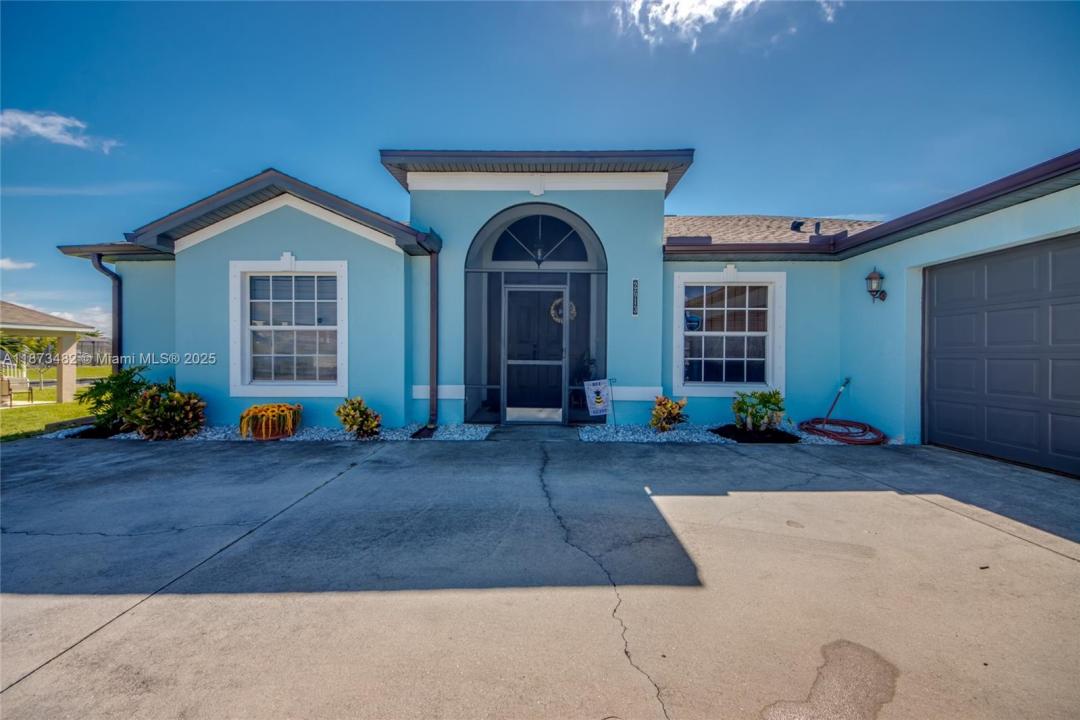 2613 SW 7th Place, Cape Coral, فلوريدا 33914, الولايات المتحدة
