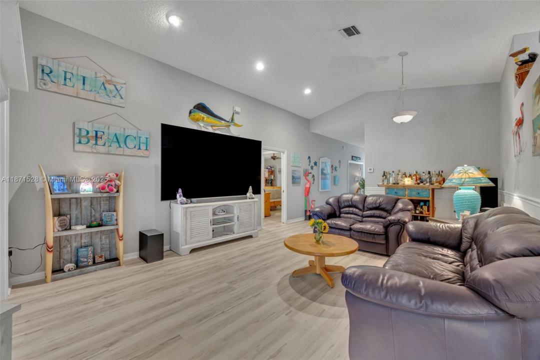 3122 Cauthen Creek, Melbourne, Floride 32934, États-Unis