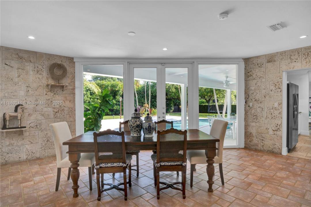 8741 SW 97th Ter, Miami, Florida 33176, USA