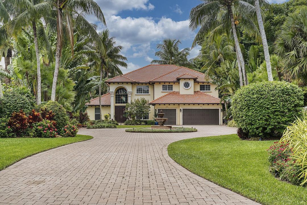6297 Pine Drive, Lake Worth, Florida 33462