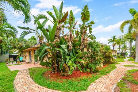 2625 W West Way 1, Riviera Beach, Florida 33404