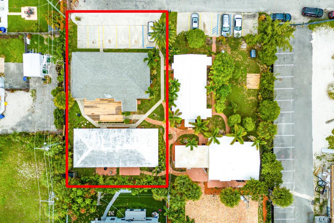 2637 W West Way A, Riviera Beach, Florida 33404